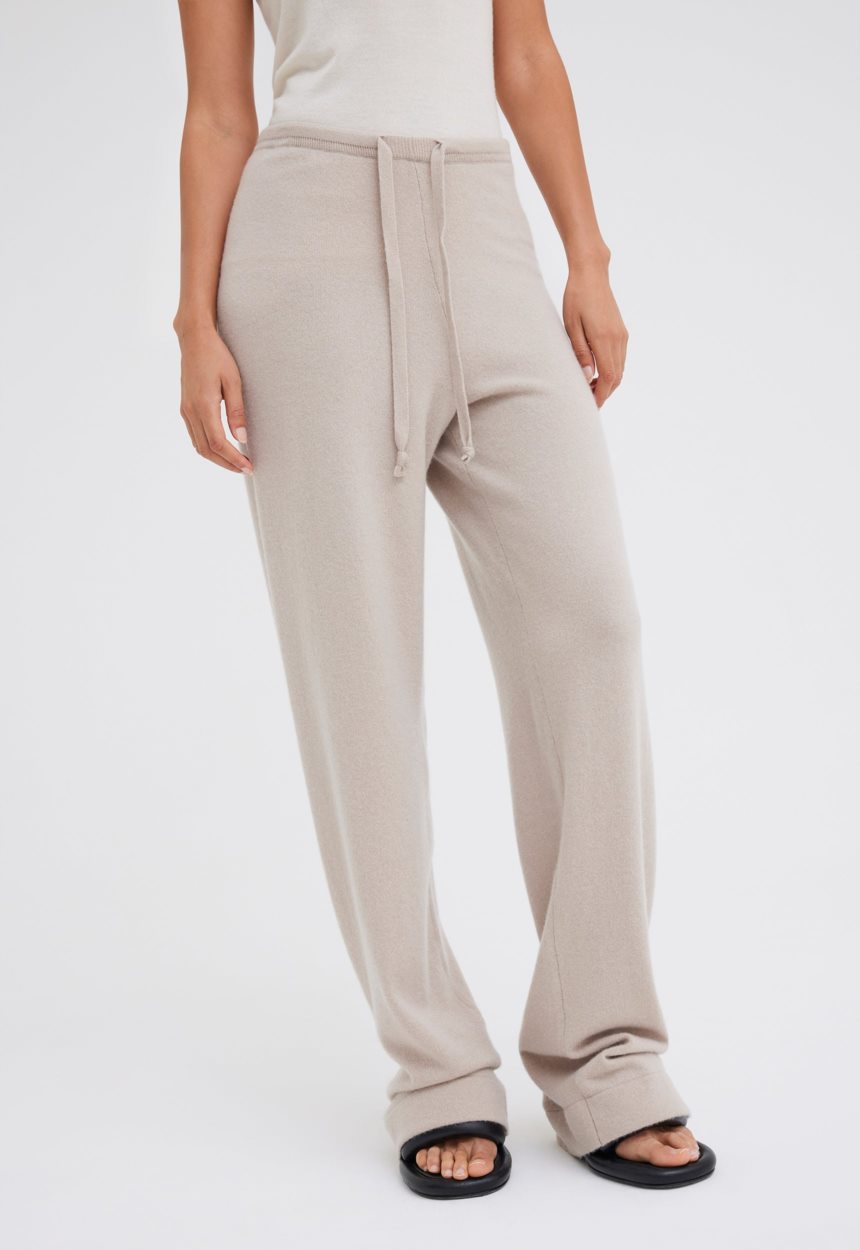 Jac + Jack Dova Cashmere Pant - Flaxen Beige